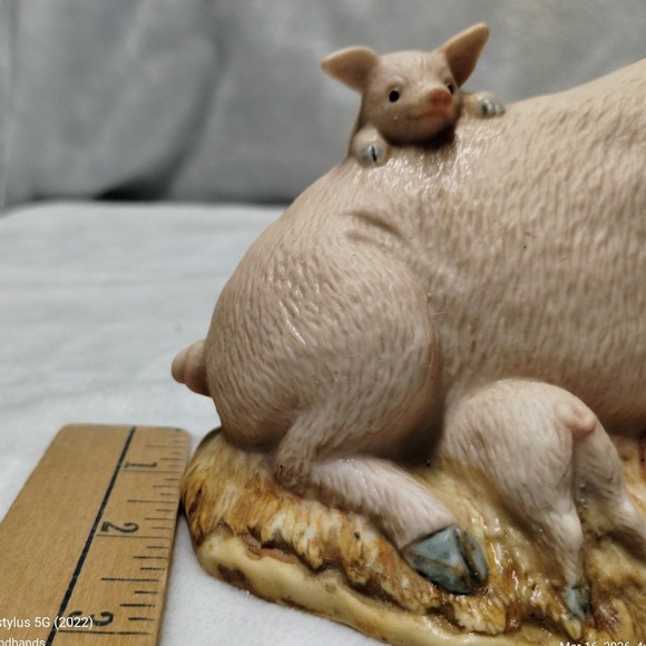 Vintage Homco Porcelain Pig Figurine Sow with Piglets 1443 Made in Taiwan - Picture 11 of 13